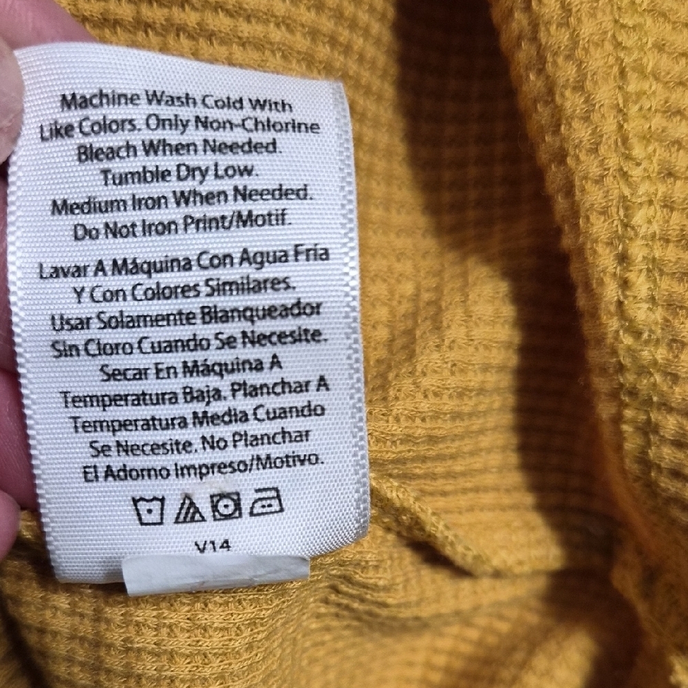 Time and Tru Mustard Long Sleeve Women's Top Size Medium - Picture 6 of 7